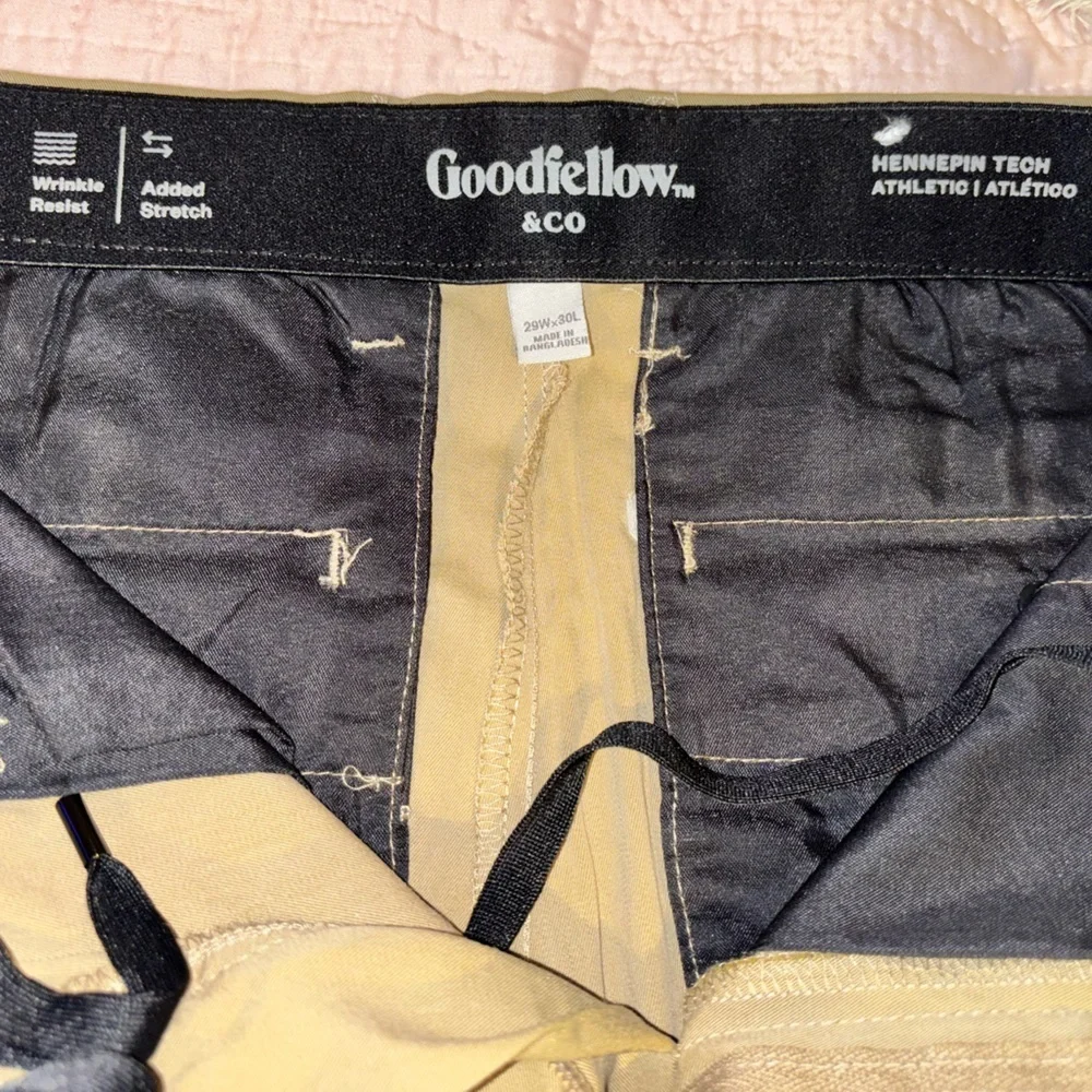 Goodfellow & Co Men's Athletic Fit Chino Tan Pants - 29x30 B